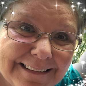 Meet your Posher, Sharla